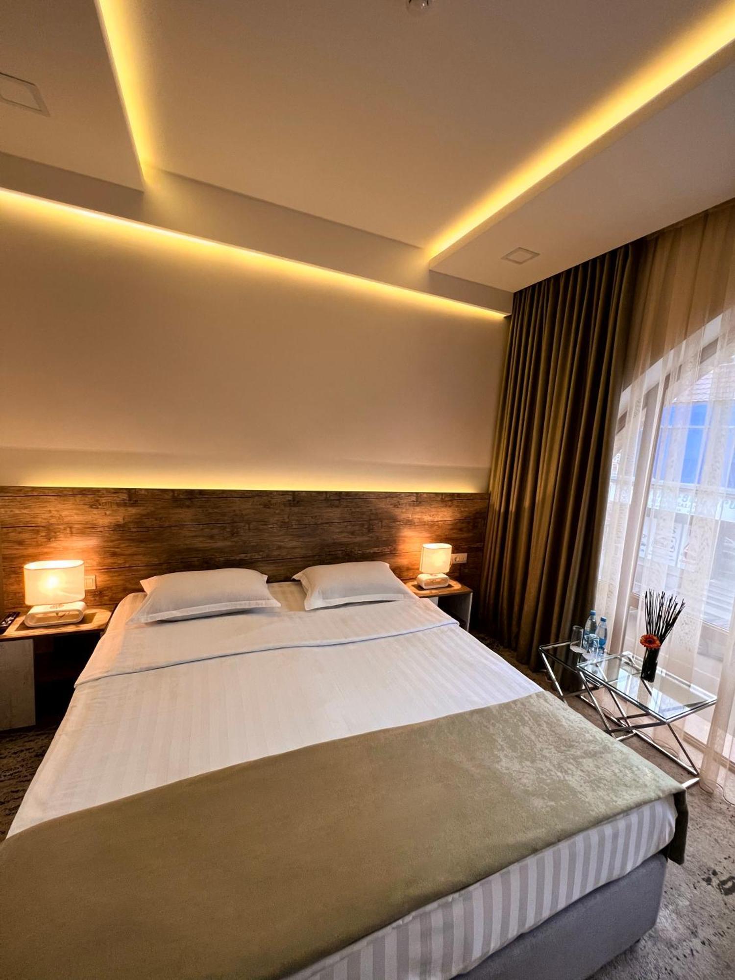Evn Boutique Hotel Yerevan Ngoại thất bức ảnh
