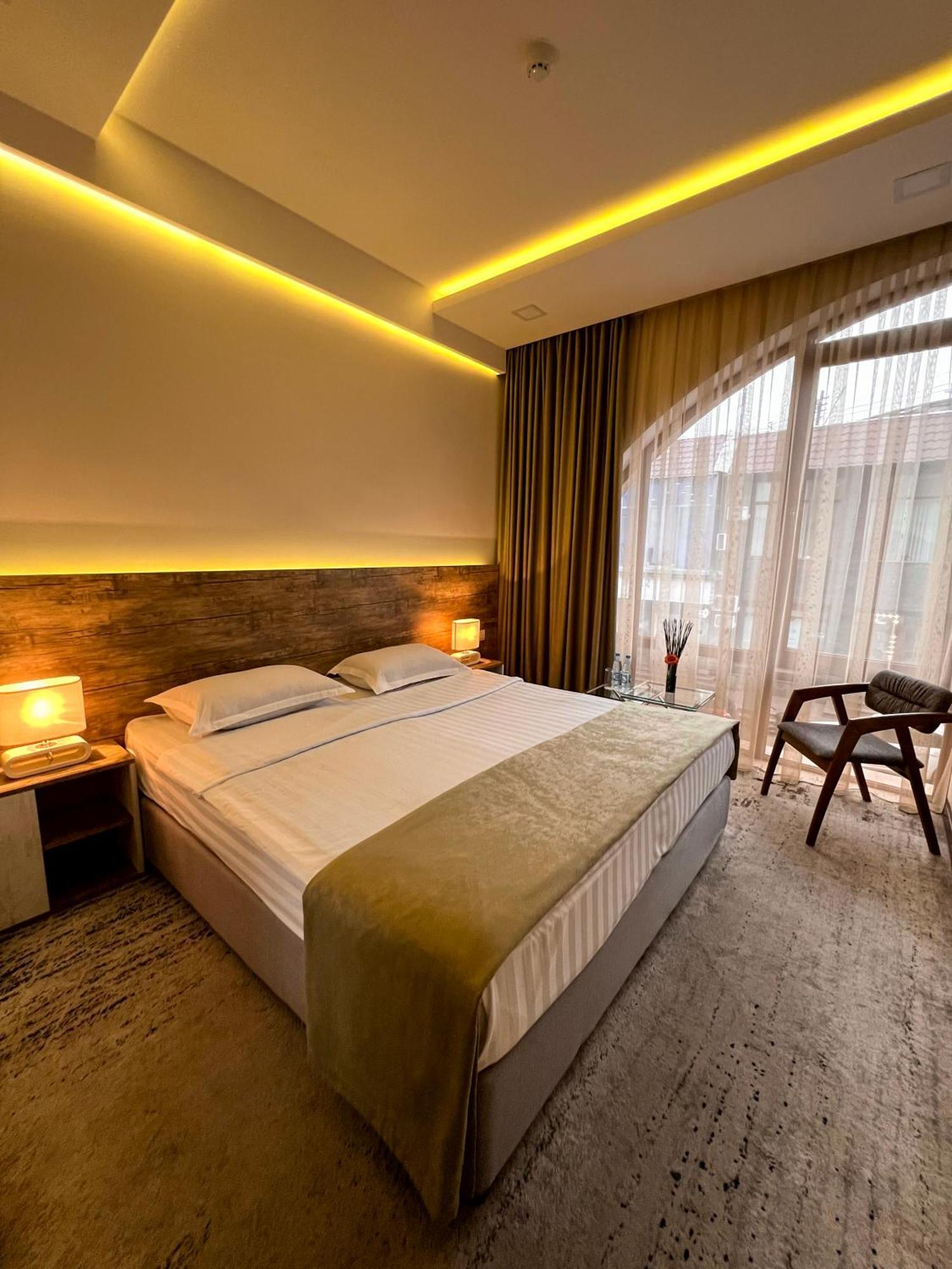 Evn Boutique Hotel Yerevan Ngoại thất bức ảnh