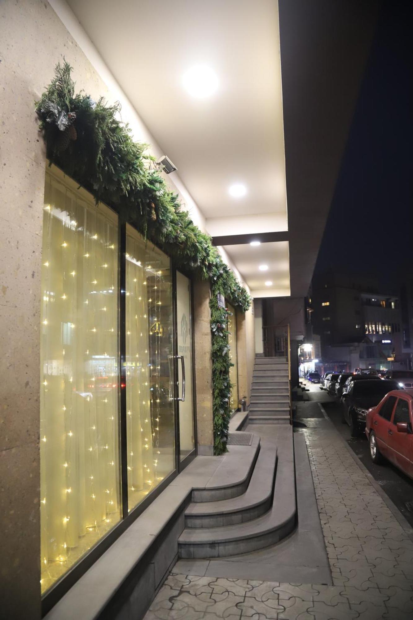 Evn Boutique Hotel Yerevan Ngoại thất bức ảnh